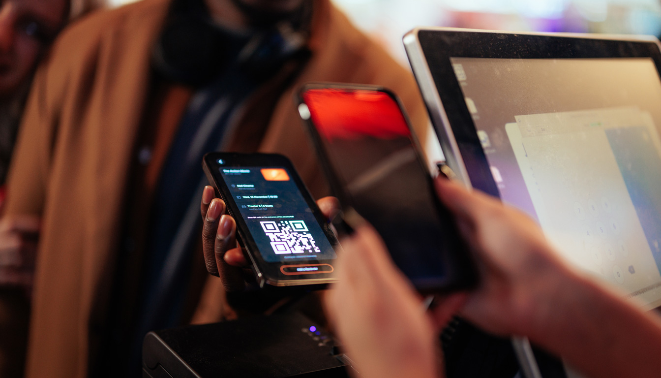 How Apple Pay and Google Pay Work from the Customer Perspective